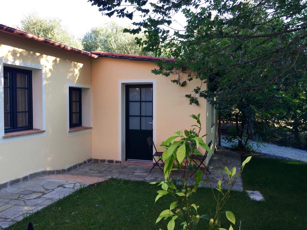 Agriturismo Ada Musso Ss Diano Borello Екстер'єр фото